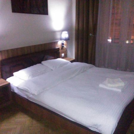 Hotel Nice Tbilisi Exteriér fotografie